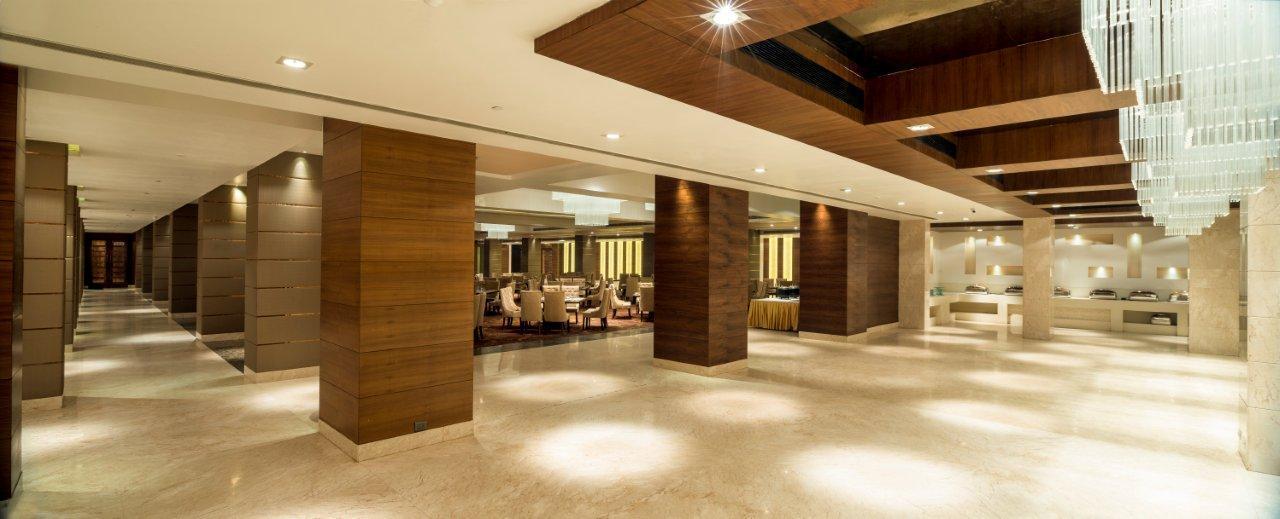 Nirvana Luxury Hotel L Ludhiana Exteriör bild